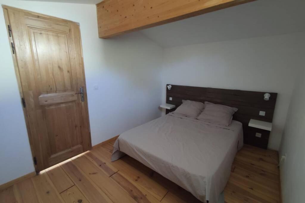 Logement Tout Confort Au Calme Entre Saint Tropez Et Les Gorges Du Verdon Le Thoronet Exteriér fotografie